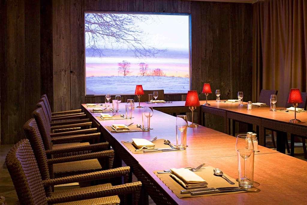 Ibis Styles Cholet Hotel Étterem fotó