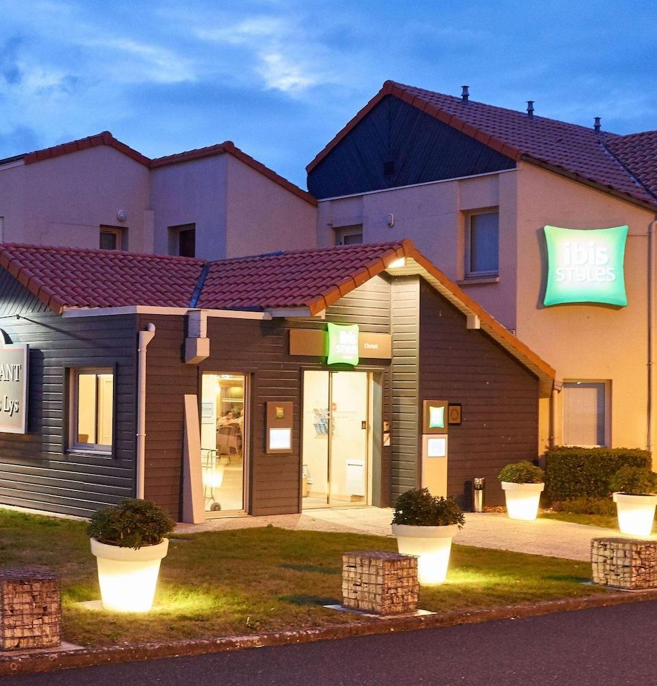 Ibis Styles Cholet Hotel Kültér fotó